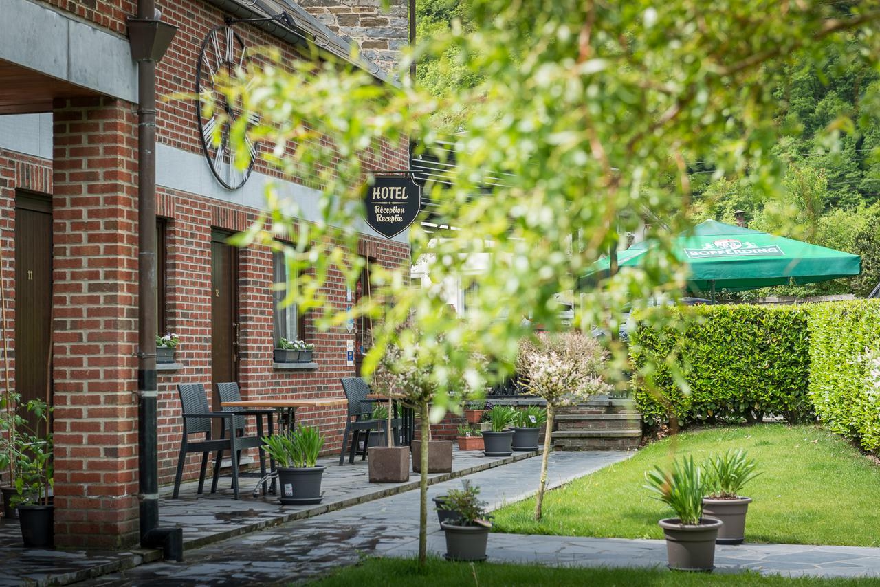 Auberge De La Lesse Celles  Exterior foto